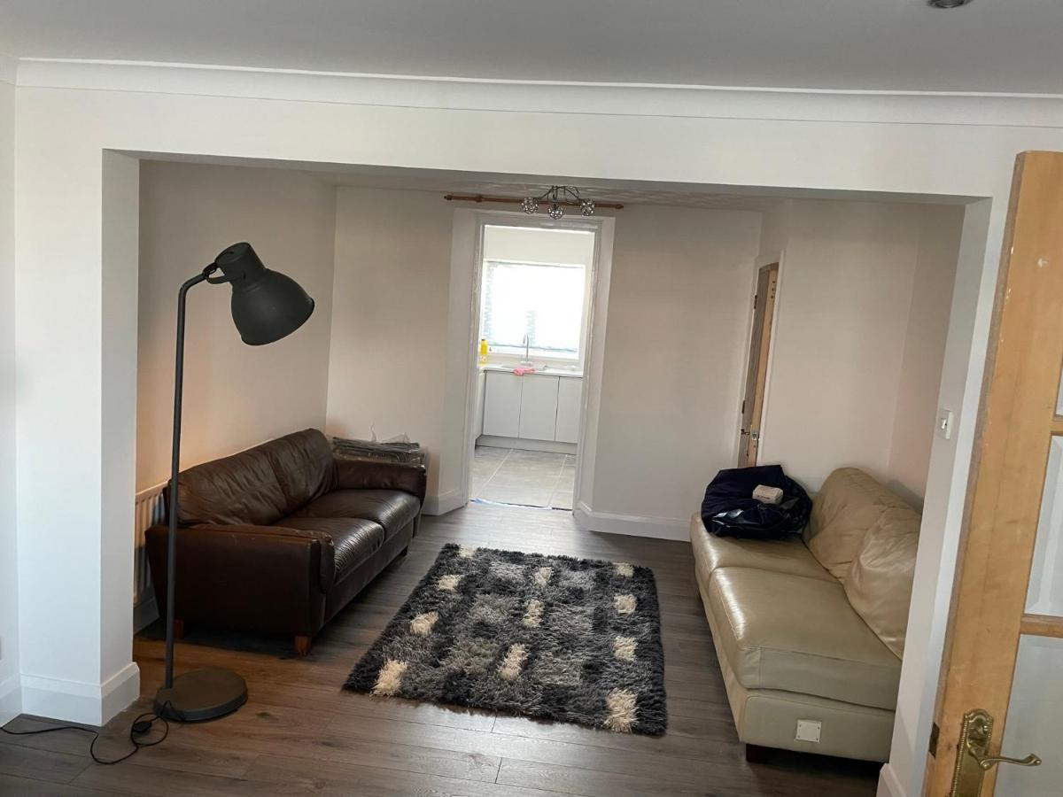 Willa Enfield Street House Behind Portstewart Promenade With Partial Sea View From Front 3 Bed Sleeps 7 Zewnętrze zdjęcie